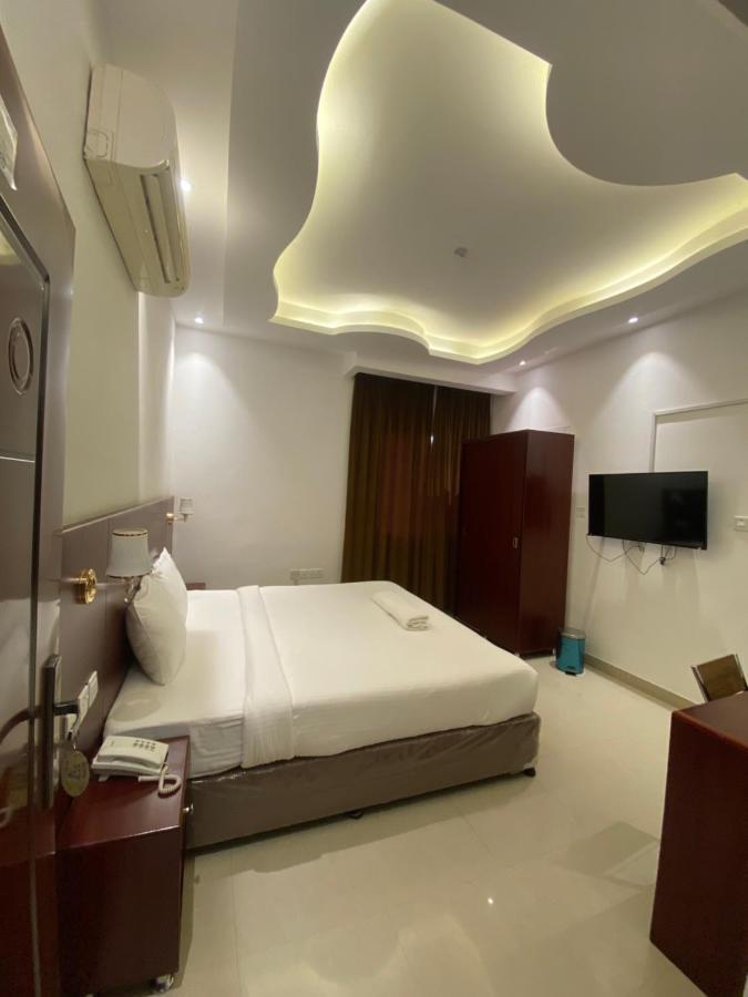 Aljawhara Inn Hotel Seeb Extérieur photo